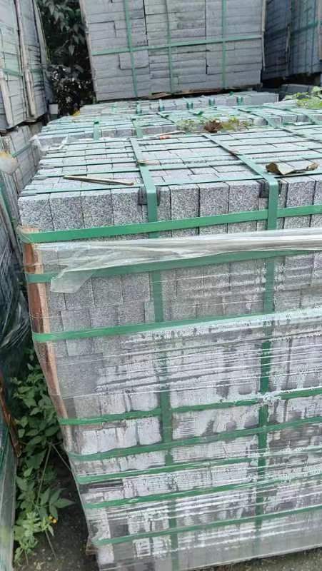 甘肃兰州批发生产马蹄石 车道石 坡道石厂家