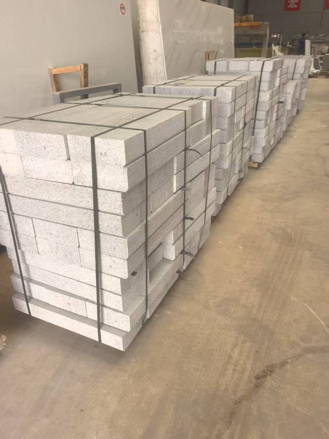 甘肃兰州宏泰石材有限公司生产加工批发花岗岩，大理石，人造石英石，岗石，挡车石球厂家13919123140